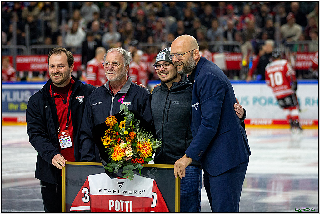 PENNY DEL; Koelner Haie- Adler Mannheim; Koeln, 04.11.2022